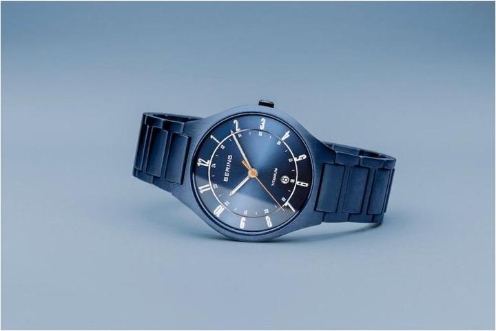 Immagine prodotto Bering Titanium (Orologio sportivo, 39 mm)