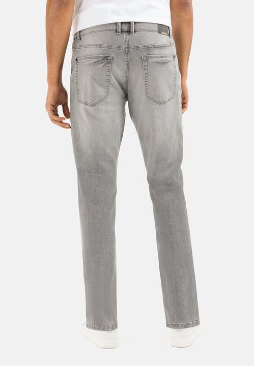 Produktbild Camel Active Jeans in Tapered Fit mit Smartphone Tasche (W33/L36)