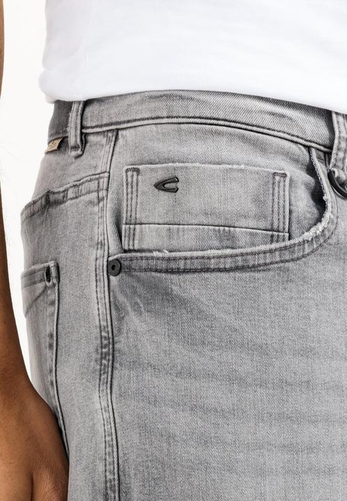 Produktbild Camel Active Jeans in Tapered Fit mit Smartphone Tasche (W33/L36)