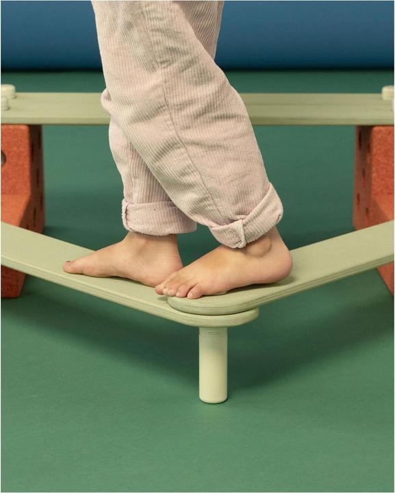 Actual product image Modu Balance Track