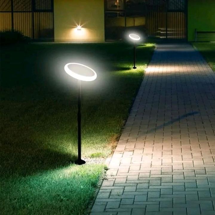 Image du produit V-TAC VT948 Lampe solaire de jardin à LED 8W Corps blanc et noir 4000K (500 lm, IP65)