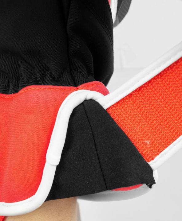 Actual product image Reusch World Cup Warrior Mitten (9)