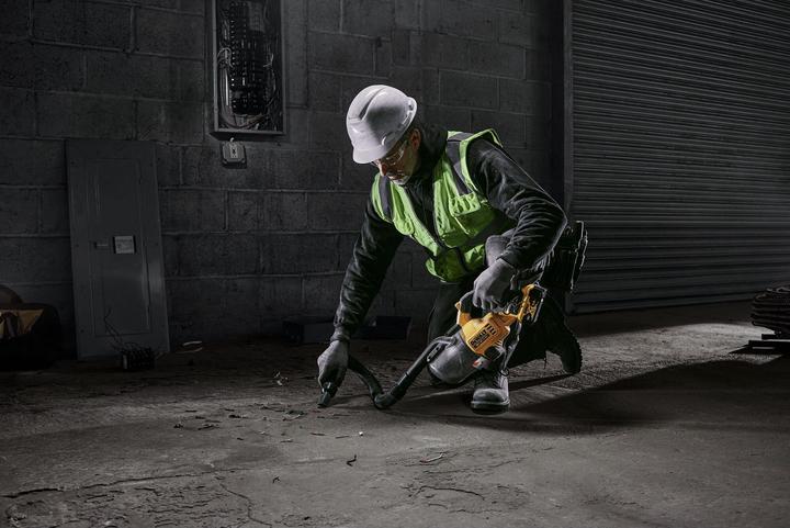 Actual product image DeWalt Batterypowered stick vacuum cleaner, 18V, Lclass (Wet dry vacuum cleaner)