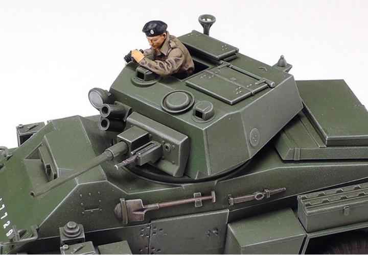 Actual product image Tamiya British 7ton AC Mk.IV