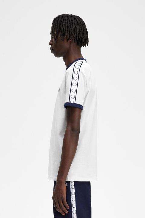 Produktbild Fred Perry T-Shirt mit kontrastfarbenen Bündchen und Streifen (XXL)