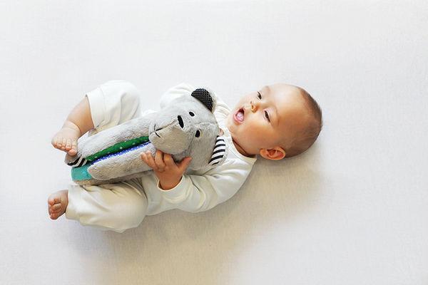Produktbild Whisbear Der summende Bär (36 cm)