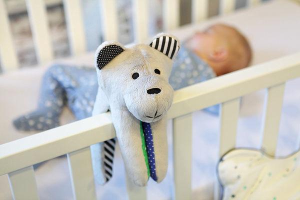 Produktbild Whisbear Der summende Bär (36 cm)