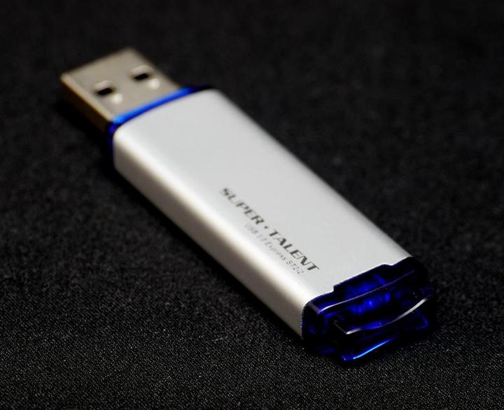 Produktbild Super Talent Express ST2 (16 GB)
