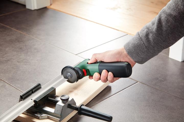 Image du produit Bosch Home & Garden Couper et broyer facilement (50 mm)