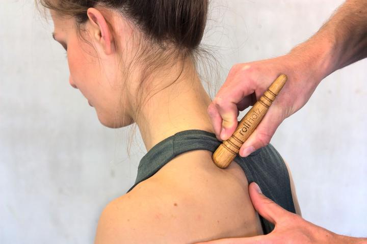Produktbild Rollholz Triggerstift Walnuss