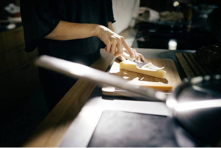 Produktbild Fiskars Hartkäsehobel