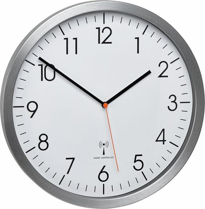 TFA Funk-Wanduhr (30.50 cm)