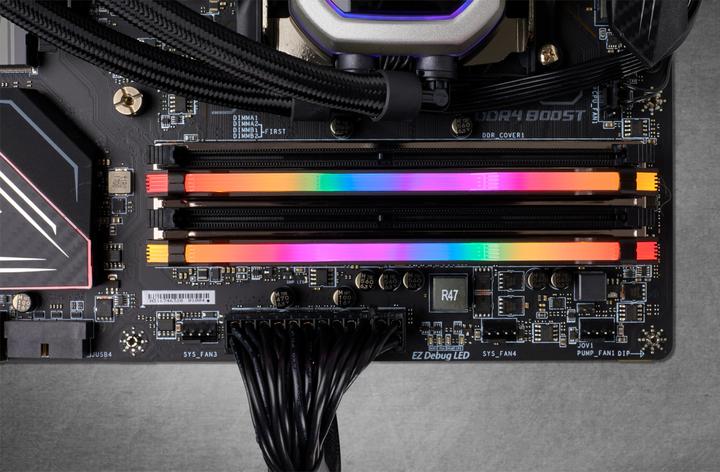 Produktbild Corsair Vengeance RGB Pro (2 x 8GB, 3200 MHz, DDR4-RAM, DIMM)