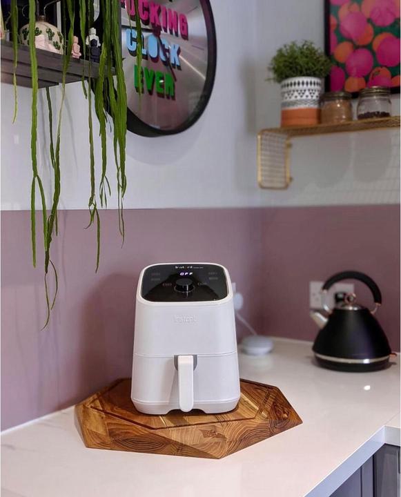 Actual product image Instant Vortex
