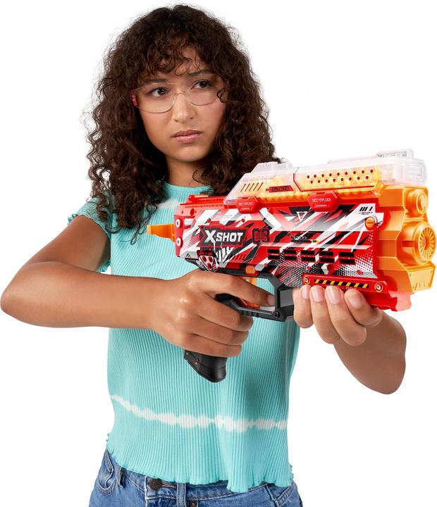 Actual product image Zuru X-SHOT Hyper Gel Stinger Blaster with gel balls