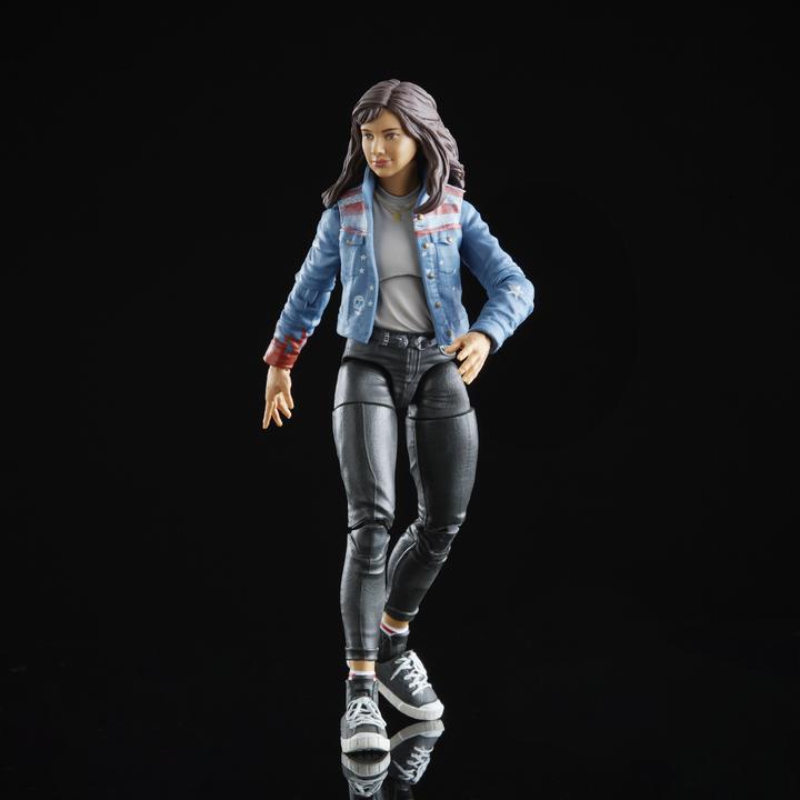 Actual product image Hasbro Legends Series America Chavez Action Collectible Figure (15 cm), 2 Accessories and 1 Build-A-Figure