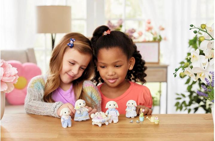 Actual product image Sylvanian Families Rabbit family