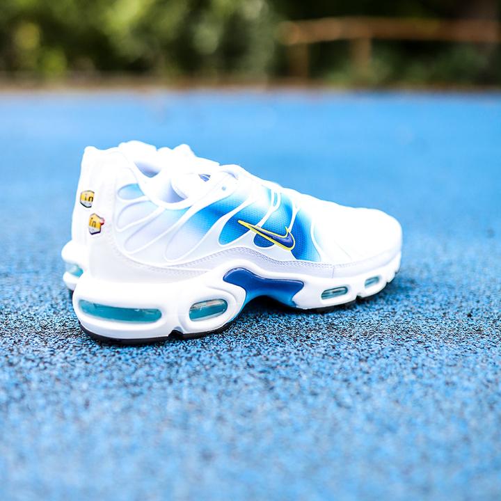 Yellow, Blue, White