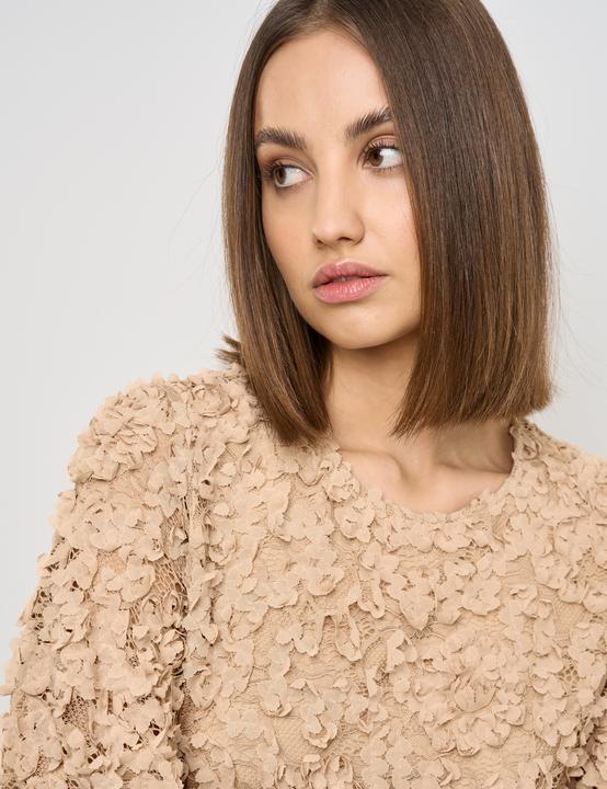 Produktbild Taifun Spitzenshirt mit Blüten-Dekor T-Shirt Kurzarm Rundhals (42)