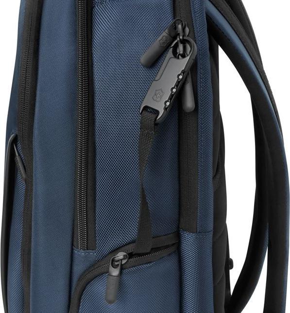 Actual product image Victorinox Altmont Professional, Essential Laptop Backpack, Navy Blue (24 l)
