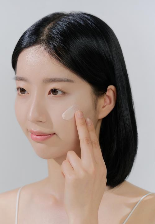 Image du produit Skin1004 Tone-Up Sunscreen (Crème solaire, SPF 50+, 50 ml, 50 g)