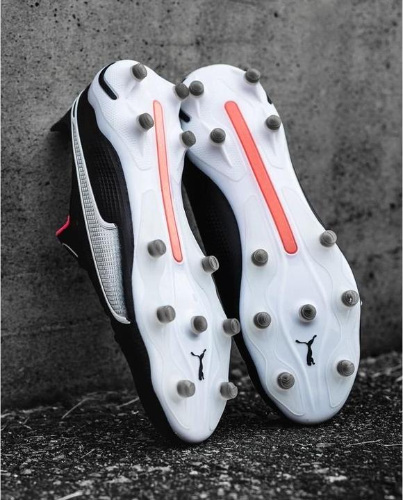 Actual product image Puma King Ultimate Fg/Ag (45)