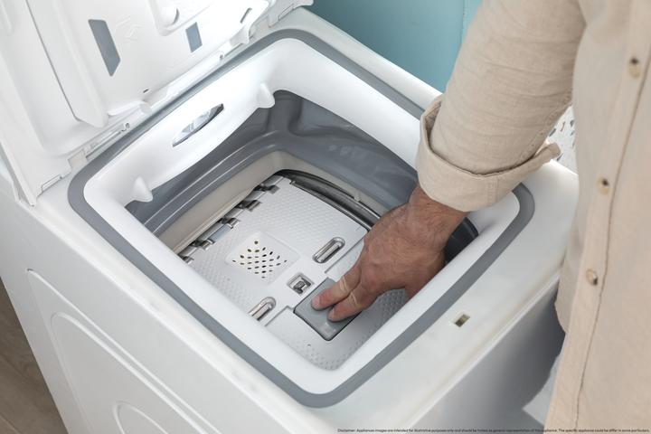 Actual product image Candy TCA273D3-S (7 kg, Downwards)