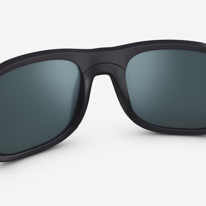 Actual product image Quechua Hiking sunglasses MH T500 children 6-10 years category 4 dark blue/orange