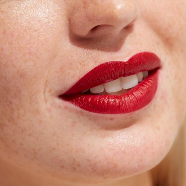 Actual product image Gosh Liquid Matte Lips 009 The Red 4ml (009 The Red)
