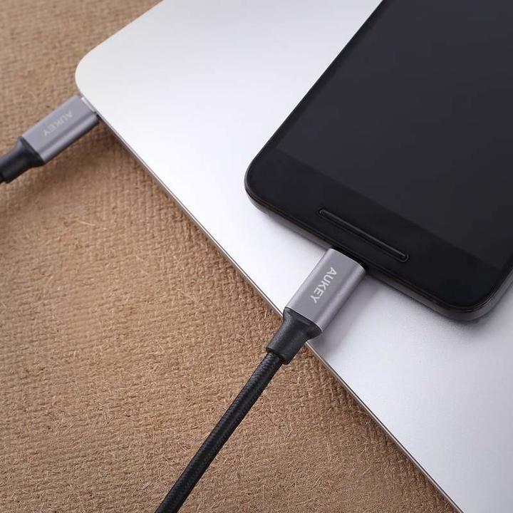 Actual product image Aukey USB C – USB C (1 m, USB 2.0)