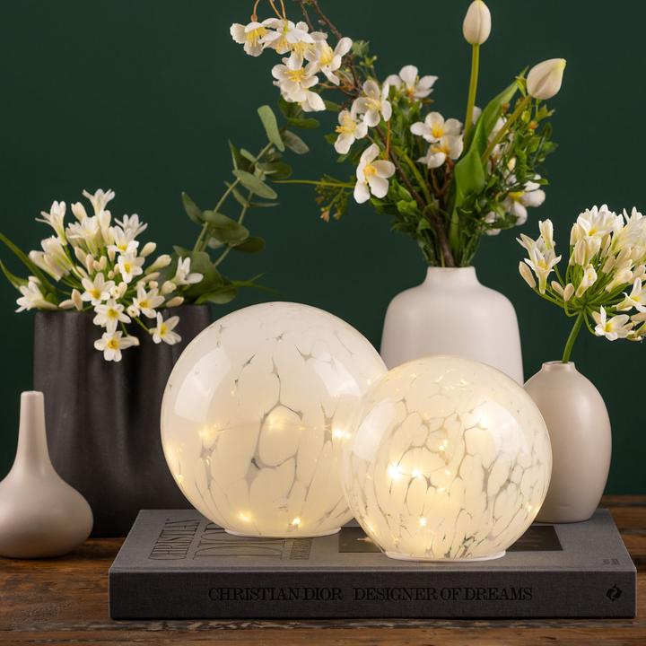 Produktbild G. Wurm Lichtkugel mit 15er LED, mit 8/16 Timer aus Glas weiss Ø18cm