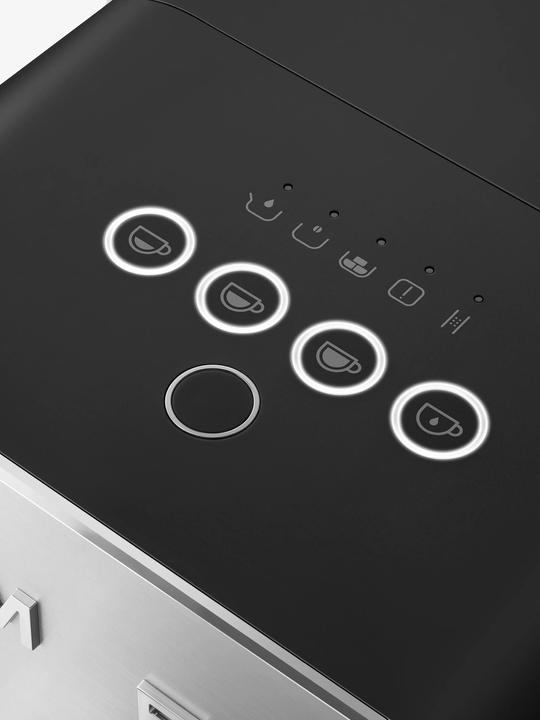 Actual product image Smeg BCC11BLMEU (EU plug)