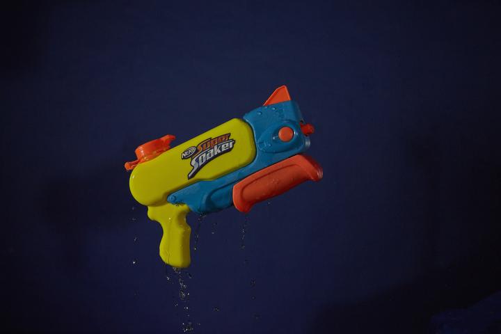 Actual product image Nerf Super Soaker Wave Spray Water Blaster