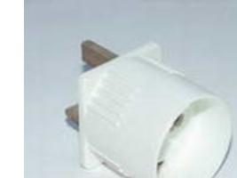 E+P E + P S 5 Tipo G (UK) Tipo F (Schuko) bianco Alimentatore per presa di corrente