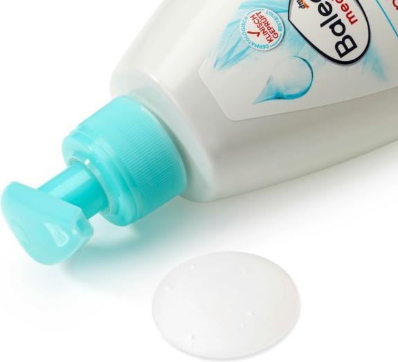 Actual product image dm Balea MED Washing Lotion pH 5.5 Skin Neutral Soap Free (Soap lotion, 300 ml)