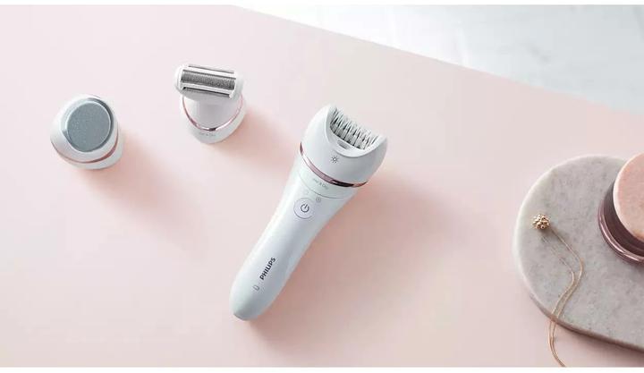 Produktbild Philips Series 8000 BRE730/10