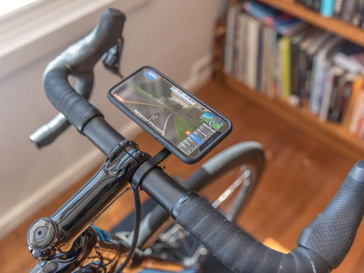 Actual product image Quad Lock Out Front Mount Pro