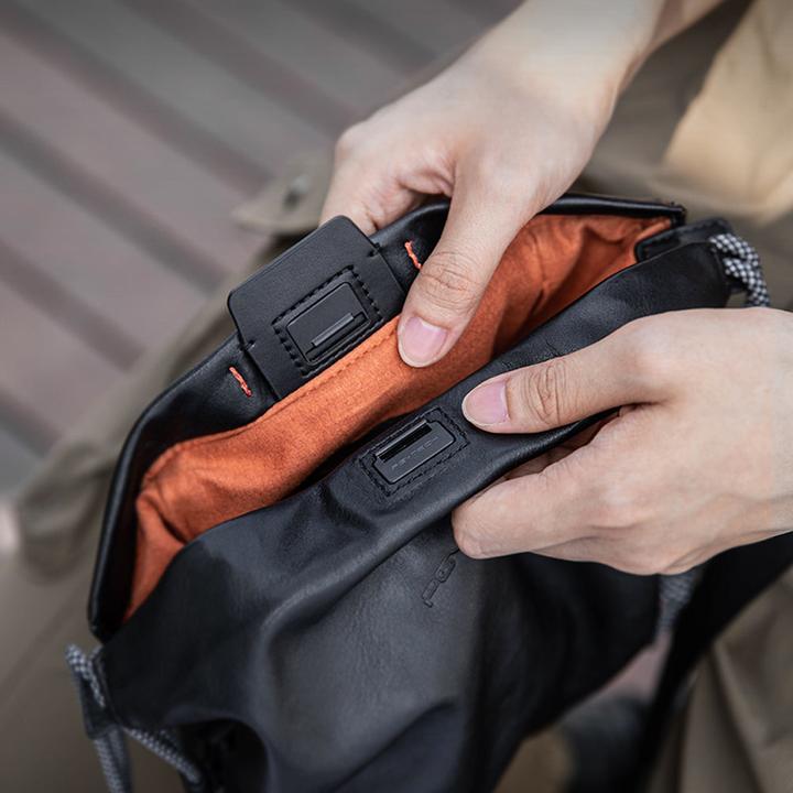 Image du produit Pgytech OneGo Cloud Bag M (Midnight) (Sac à bandoulière pour appareil photo)