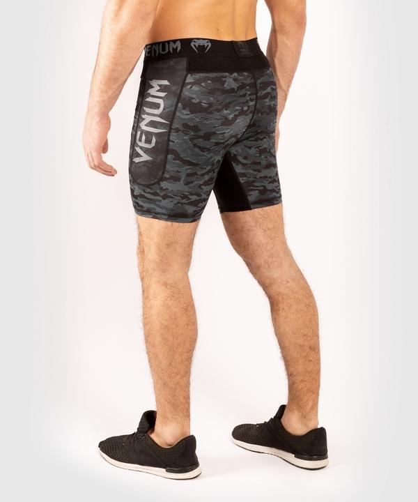 Produktbild Venum Defender Compression Shorts - Dark Camo (XL)