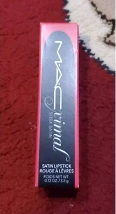 Produktbild MAC Cosmetics MACximal Sleek Satin Lipstick BRAVE RED (Brave Red)