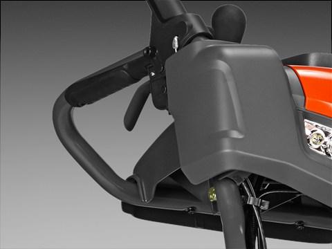 Produktbild Husqvarna Schneefräse ST 227P (68 cm)