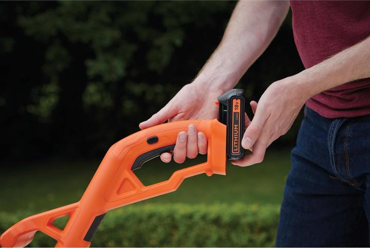Actual product image Black & Decker AkkuRasentrimmer ST182320 Kit (Trim line)