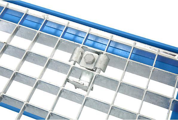 Image du produit eurokraft pro Étape d'assemblage (Escabeau, 122 cm)