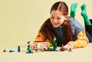 Actual product image LEGO Das TNT-Dschungelhaus (21275, LEGO Minecraft)