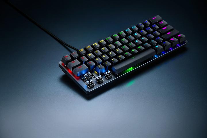 Actual product image Razer Huntsman Mini (DE, Cable)