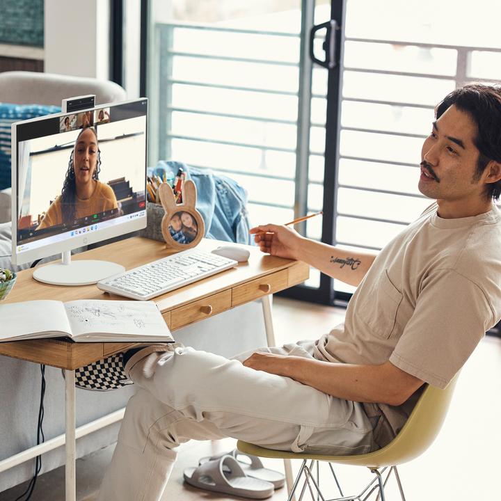 Immagine prodotto HP AIO 24-cr0000ng (Intel Core i5-1335U, 8 GB, 512 GB, Grafica Intel Iris)