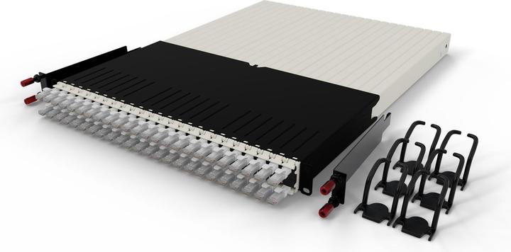 Actual product image PATCHBOX one / 30RU / Cat 6A, UTP, 1.8 m, white (U/UTP, CAT6a, 1.80 m)