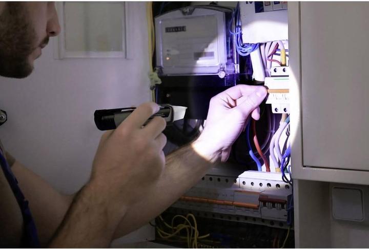 Produktbild Voltcraft Spannungs- und Multitester MS-540 (CAT IV 1000V)