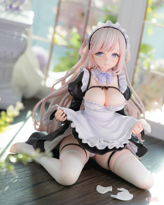 Immagine prodotto Vibrastar Statuetta originale in PVC 1/6 della cameriera maldestra "Lily", illustrazione di Yuge 16 cm