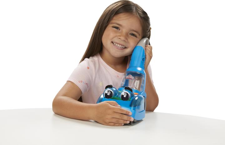 Actual product image Play-Doh PD Zoom Zoom Suction and Cleanup Set